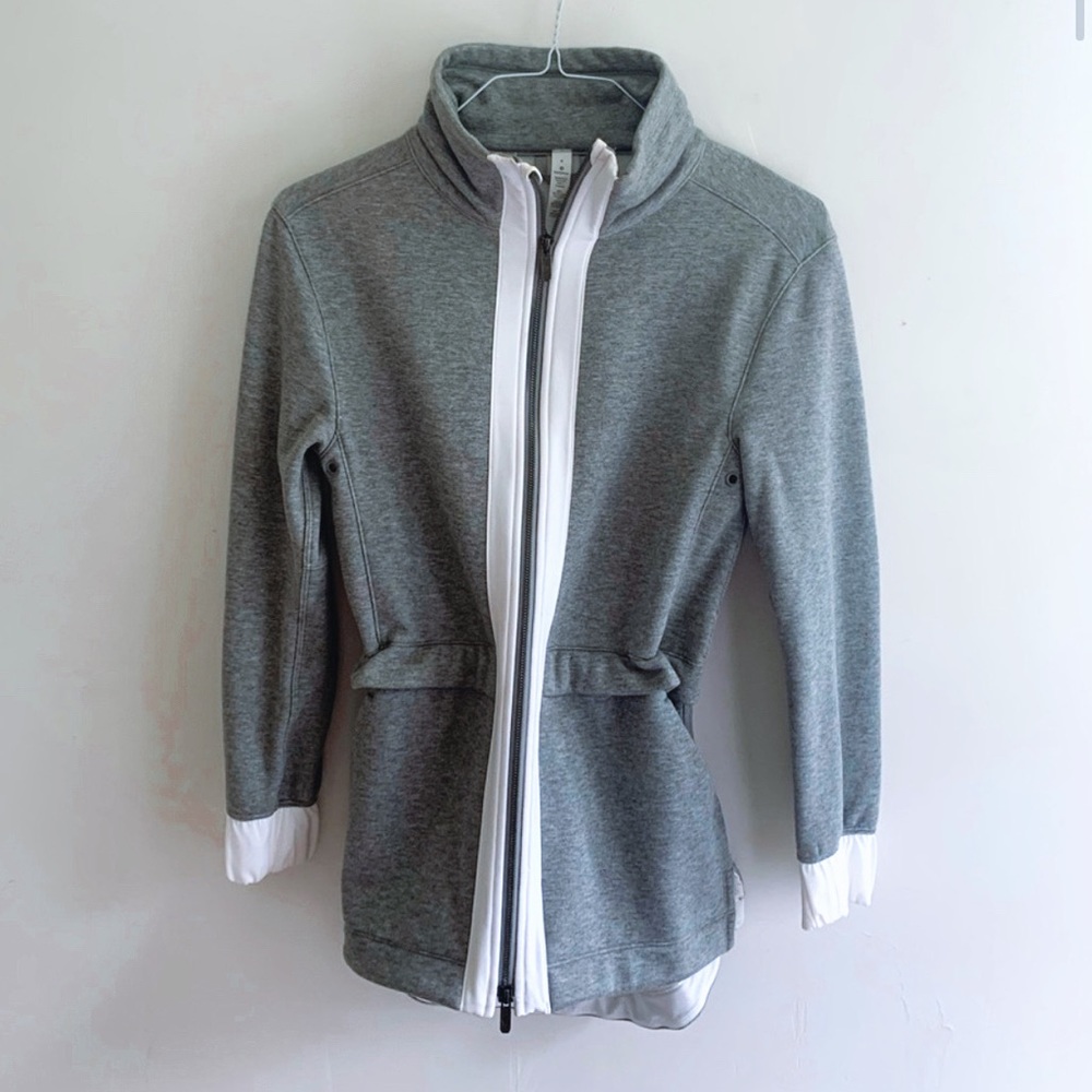 Worn once Lululemon fleece coat sweatshirt cinch